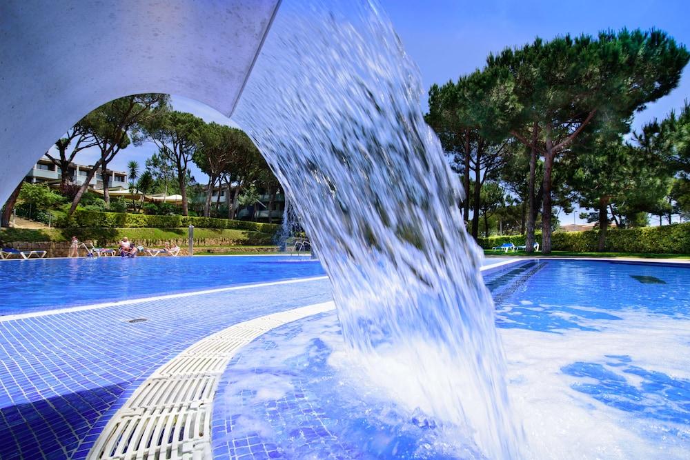 Aparthotel Ciutat De Palol 4*